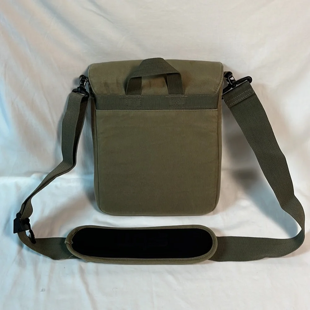 STM BAGS Scout for iPad - Olive